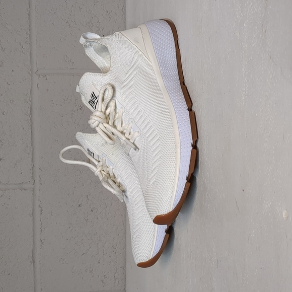 Rival Shoes - Women's RIVAL Pulse Athletic Sneaker Ivory/White Size 5.5